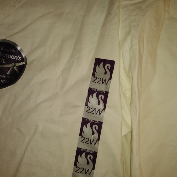 Gloria Vanderbilt plus size - Picture 6 of 7